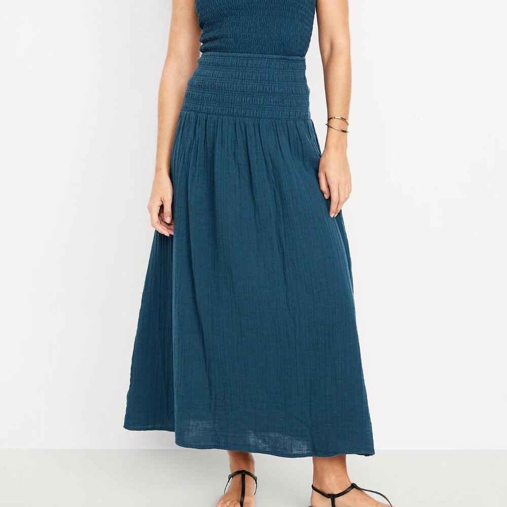 (NWT) Old Navy - cotton navy high-waisted crinkle smocked maxi skirt (large)